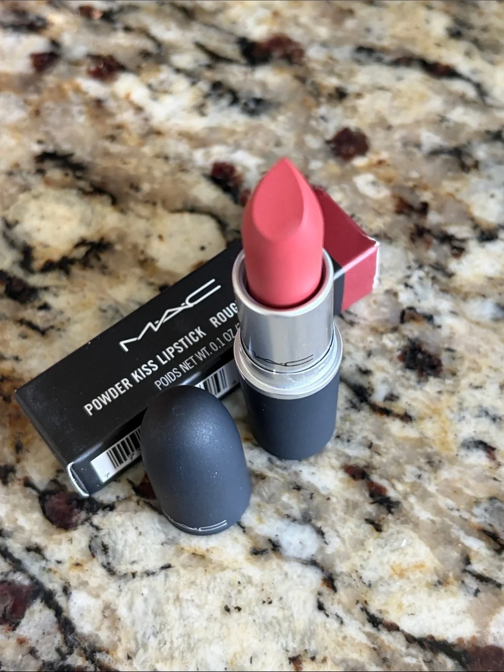🌙⭐Mac Brickthrough Lipstick